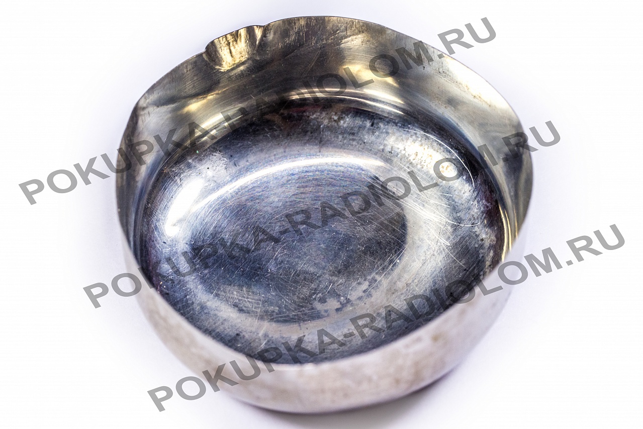 Чашки из платины Чашки из платины